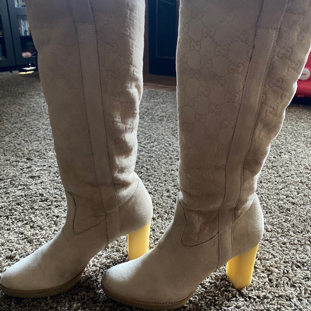 Gucci Guccisima Shearling Boots - Picture 4 of 12